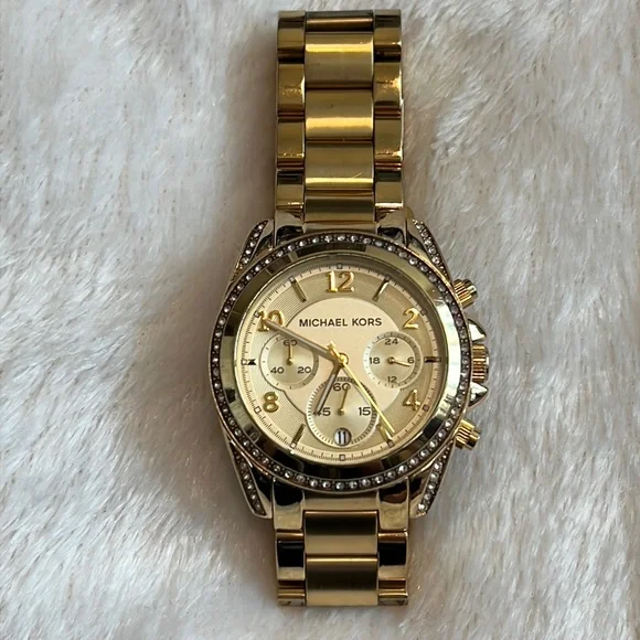 Michael Kors gold and rhinestones MK 5166 watch - Picture 2 of 6